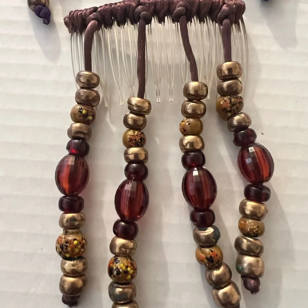 Beaded Hair Combs Set of 4 - Picture 5 of 10